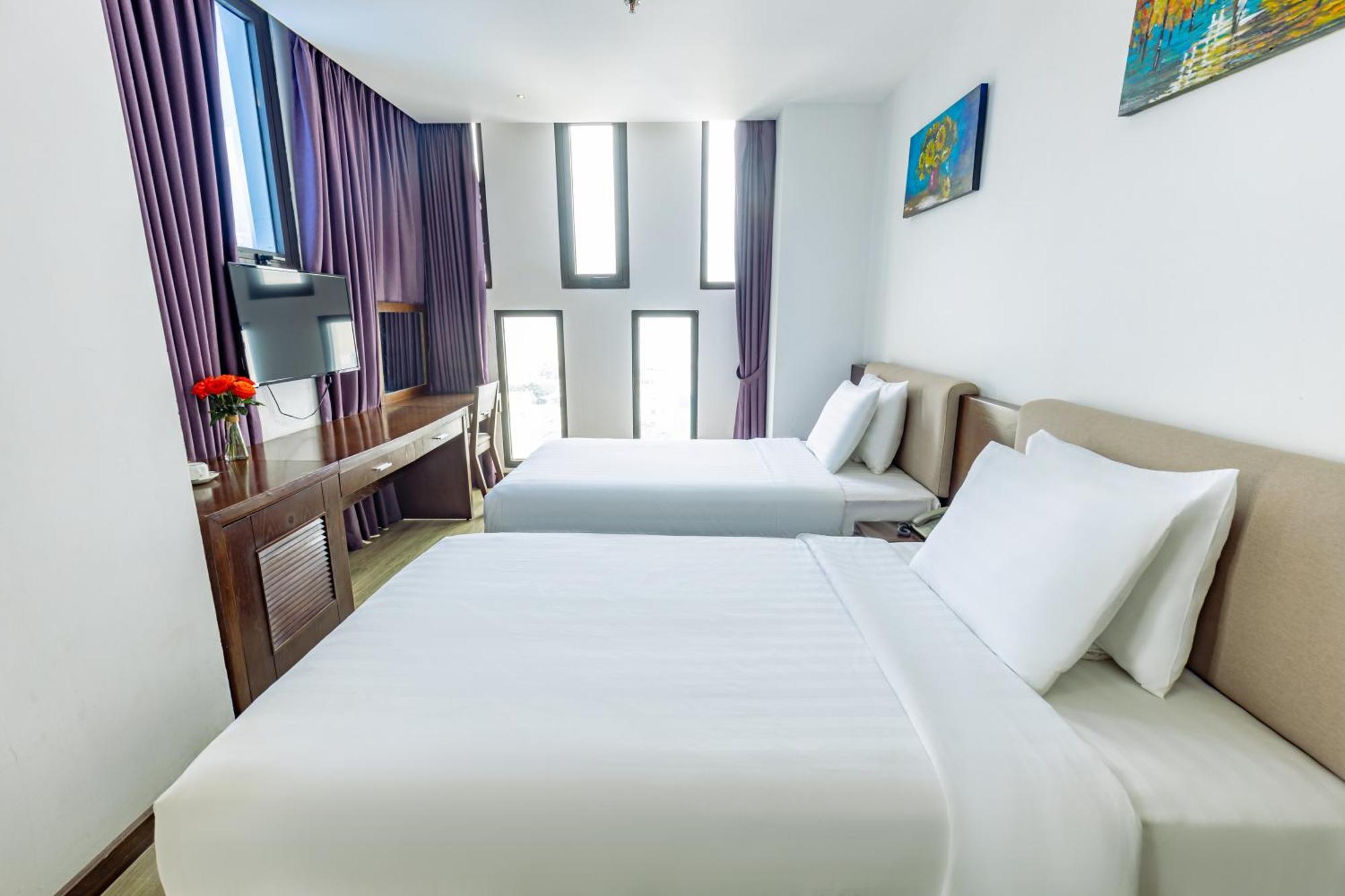 Golden Sun Apartment By New Sky Travel Дананг Экстерьер фото